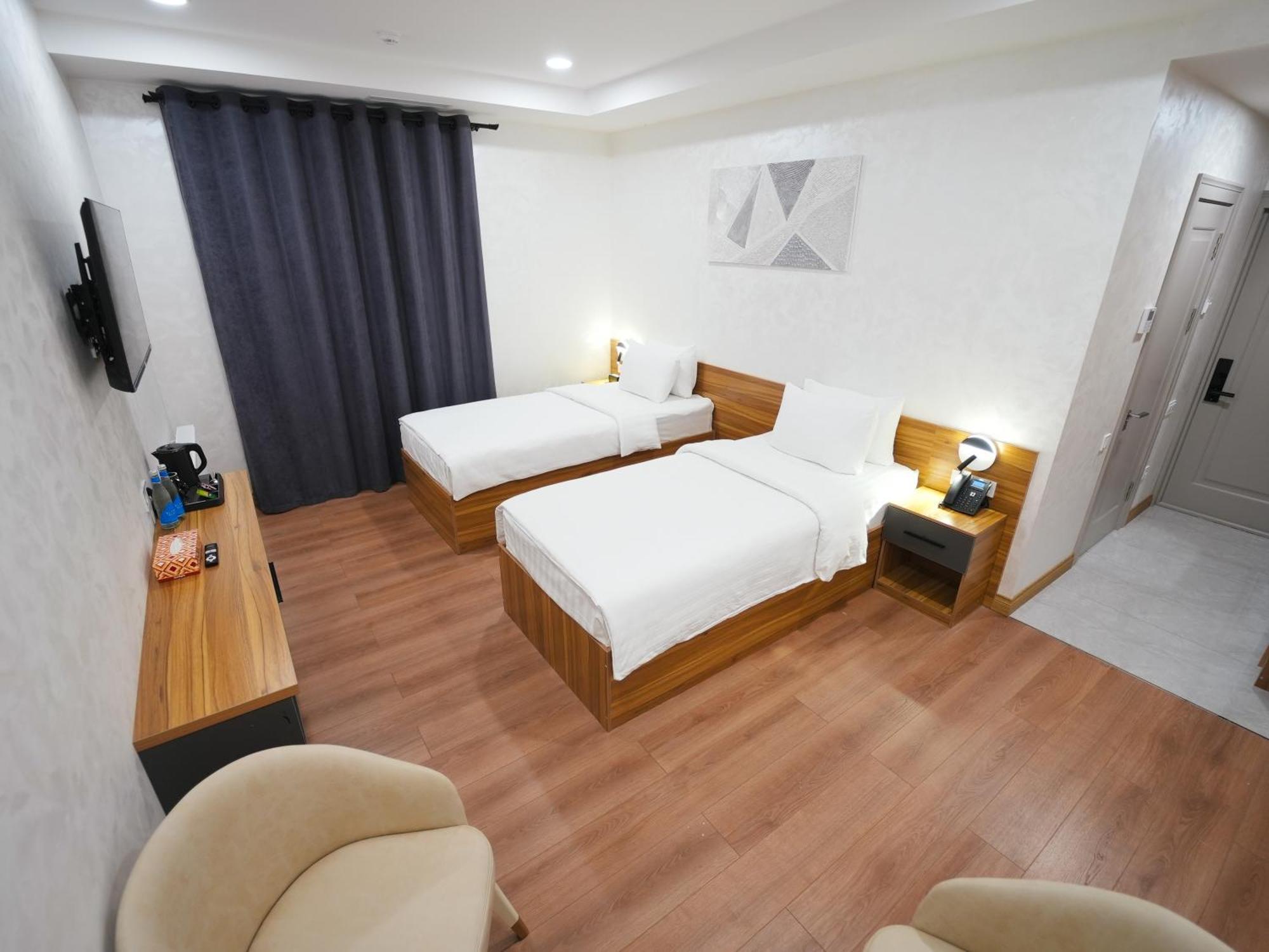 Avant Express Hotel Pool&Spa Ташкент Екстер'єр фото